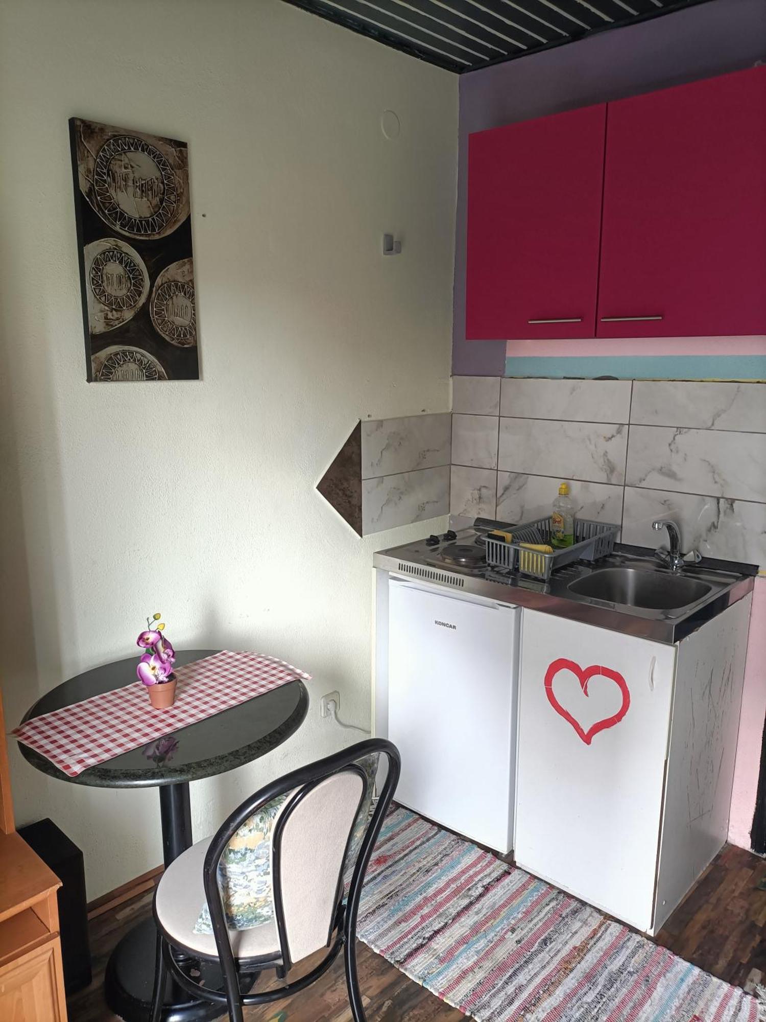 Zdenka Studio Split Luaran gambar