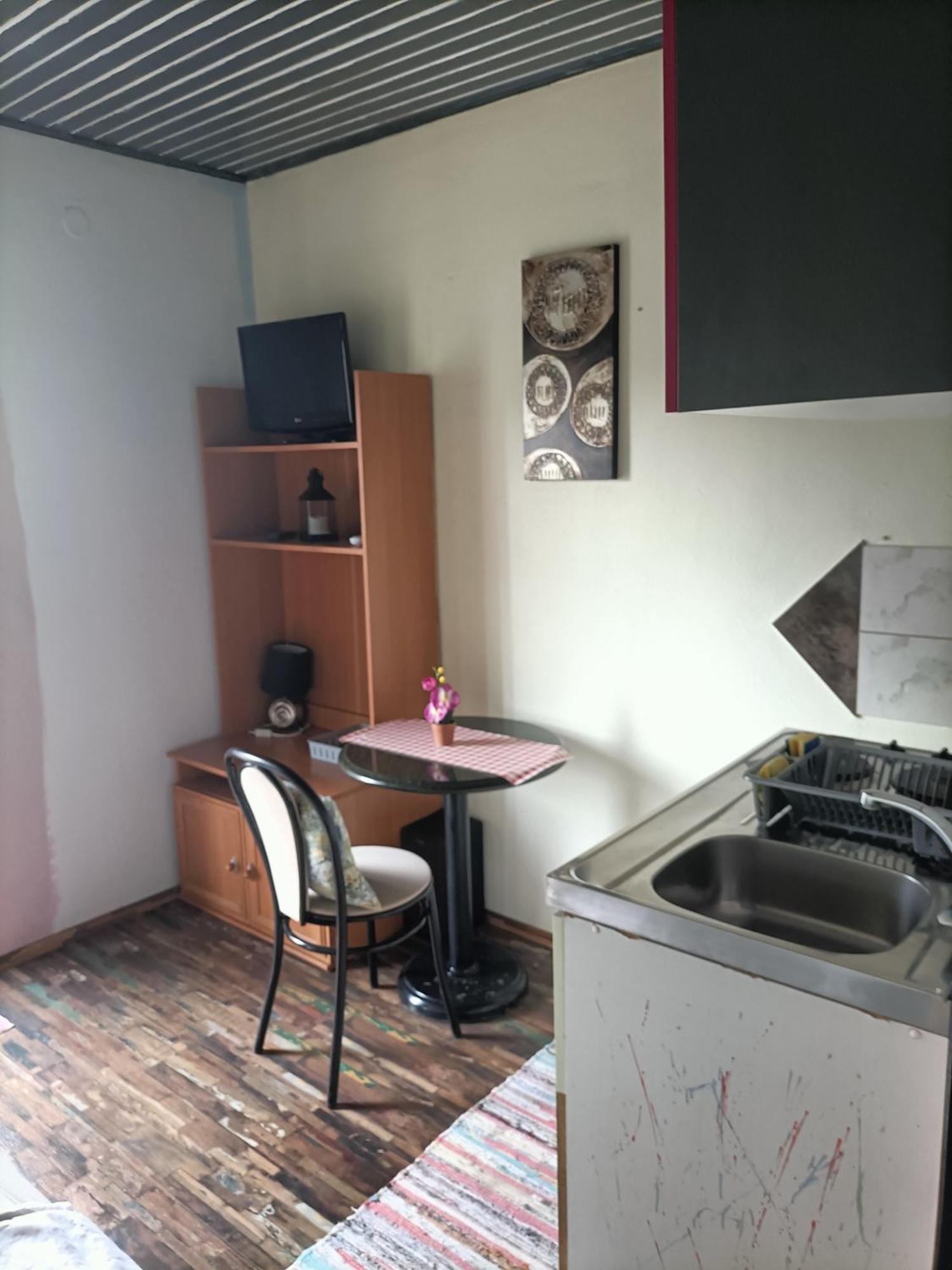 Zdenka Studio Split Luaran gambar